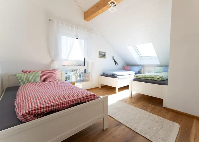 Appartement Anemone - 4 Mit Bergblick & Alpenflair Germaringen