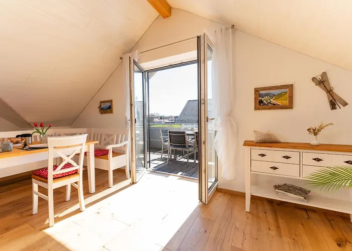 Appartement Anemone - 4 Mit Bergblick & Alpenflair Germaringen